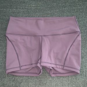 Titan Scrunch Shorts